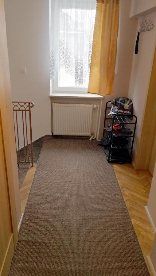 Tanie Noclegi Mieszkanka Zyrardow Exterior foto